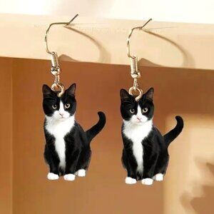 Tuxedo Cat Earrings Dangle Fun Whimsical Black & White Kitty Pet Fury Sylish NEW